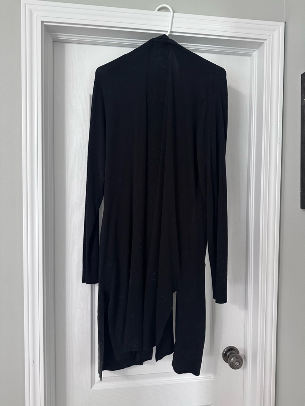 Black Open-Front Longline Cardigan - Picture 2 of 3